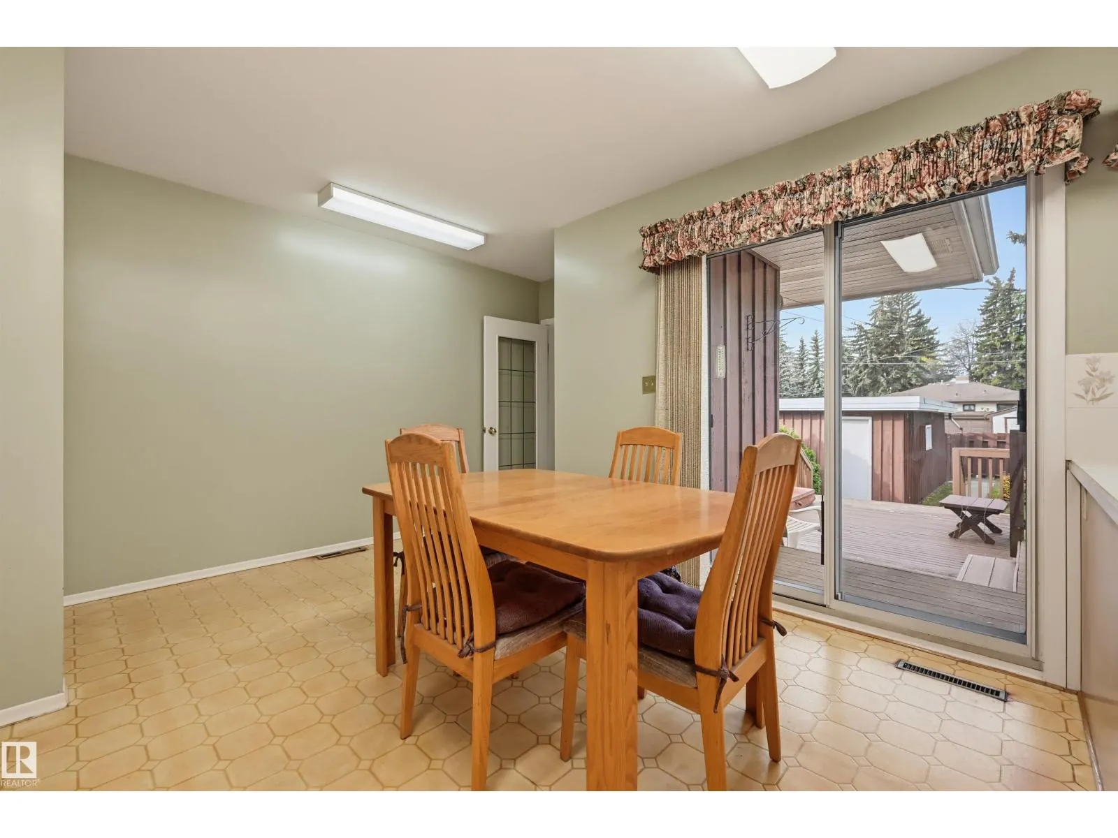 9708 142 ST NW