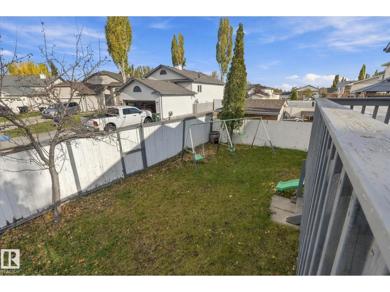 50 LANDSDOWNE DR
