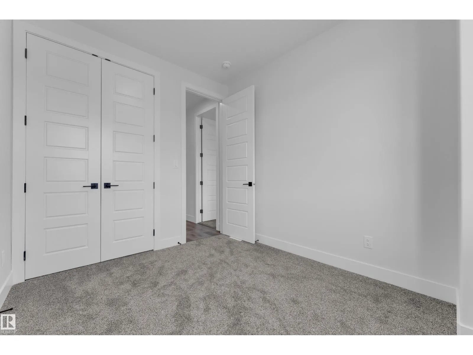 4319 36 ST