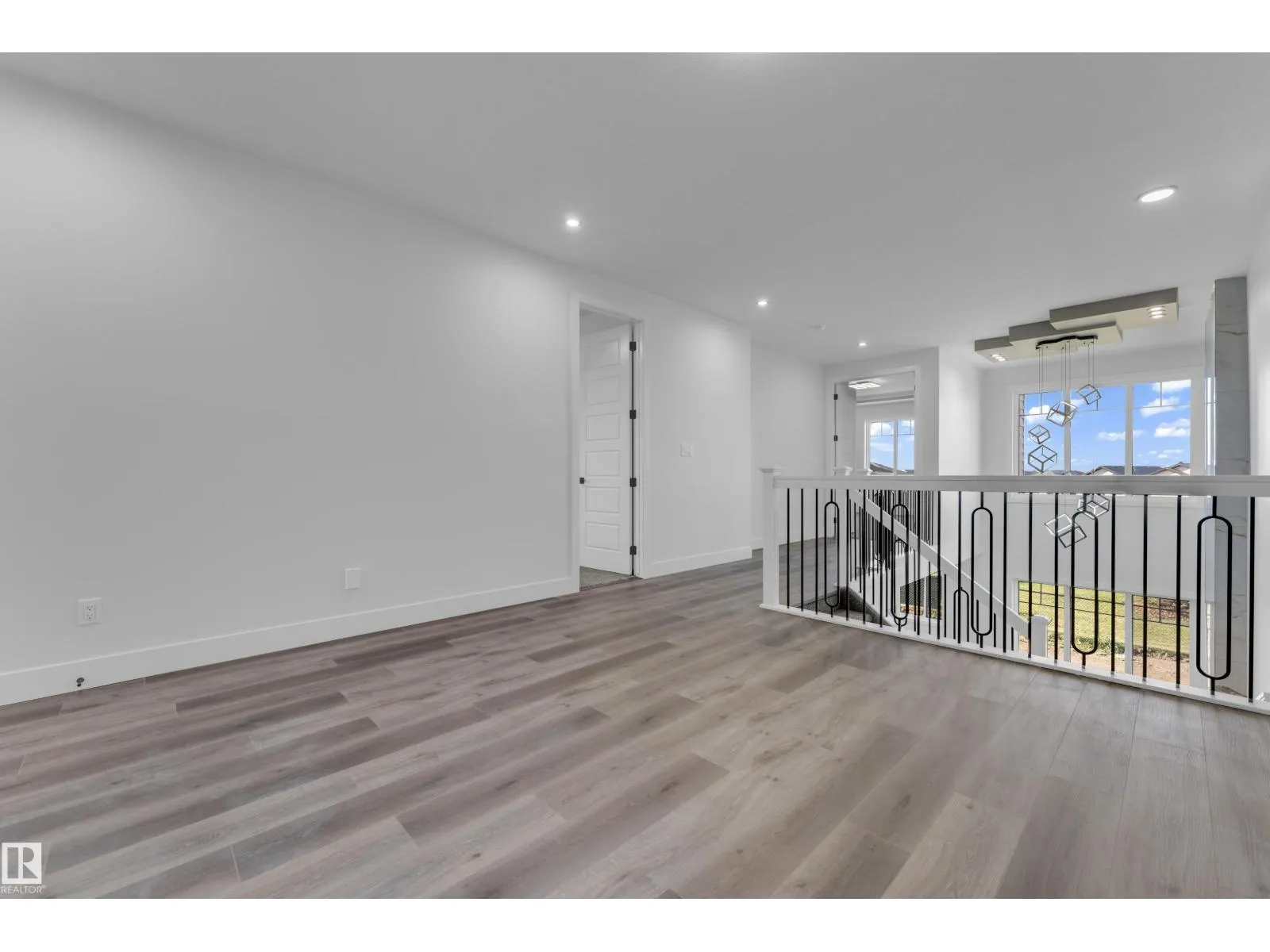 4319 36 ST