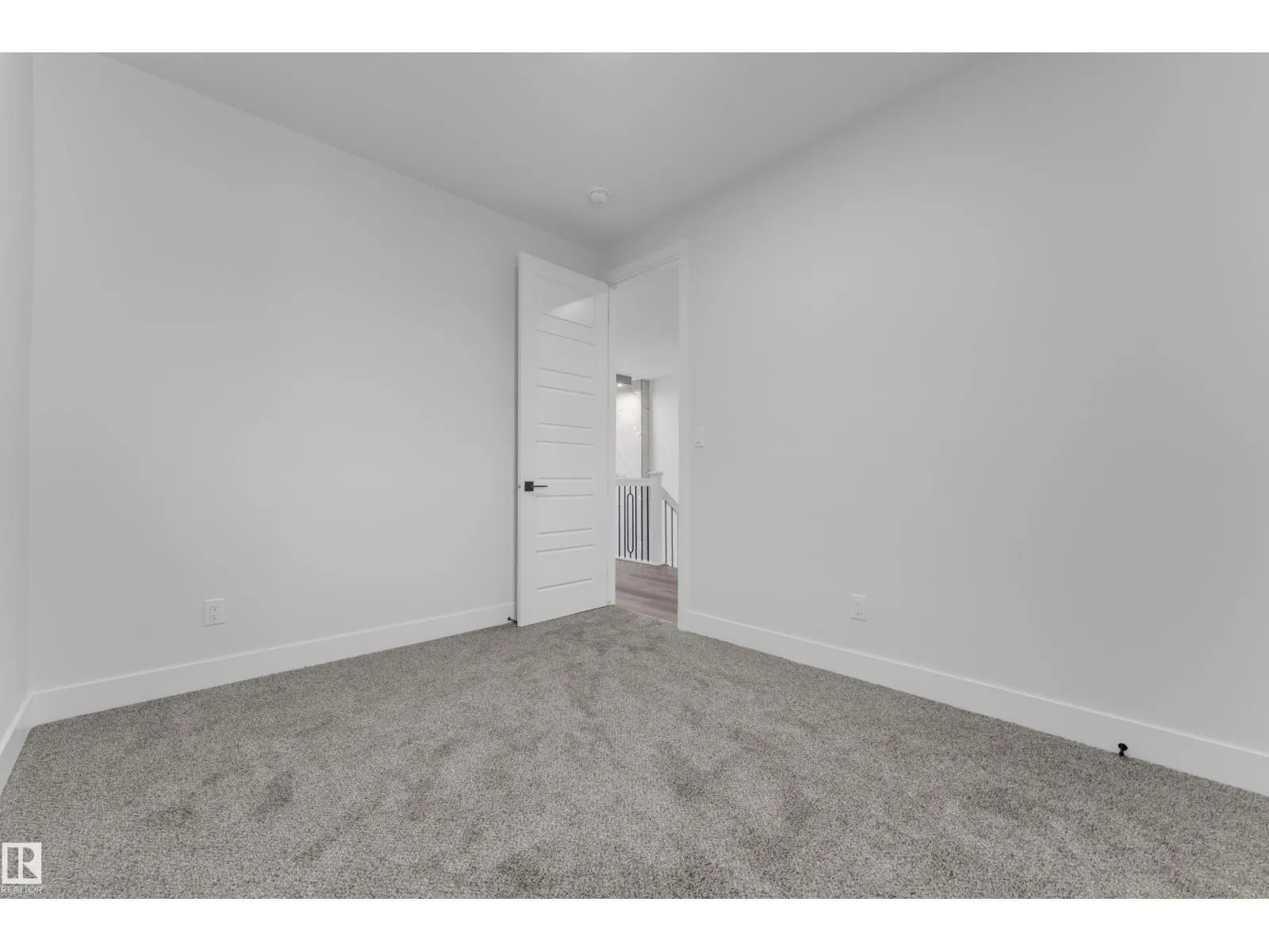 4319 36 ST