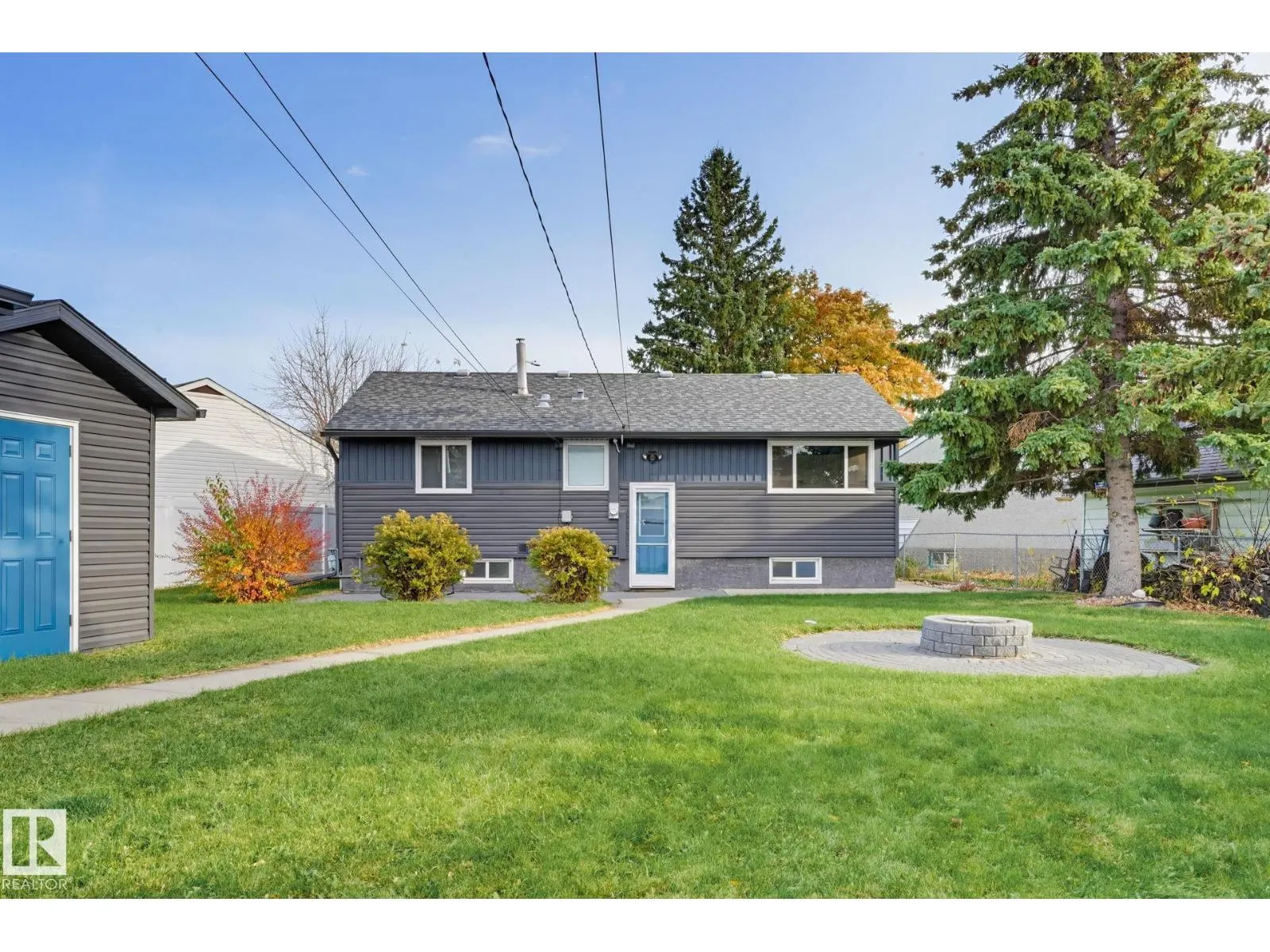 10542 161 ST NW