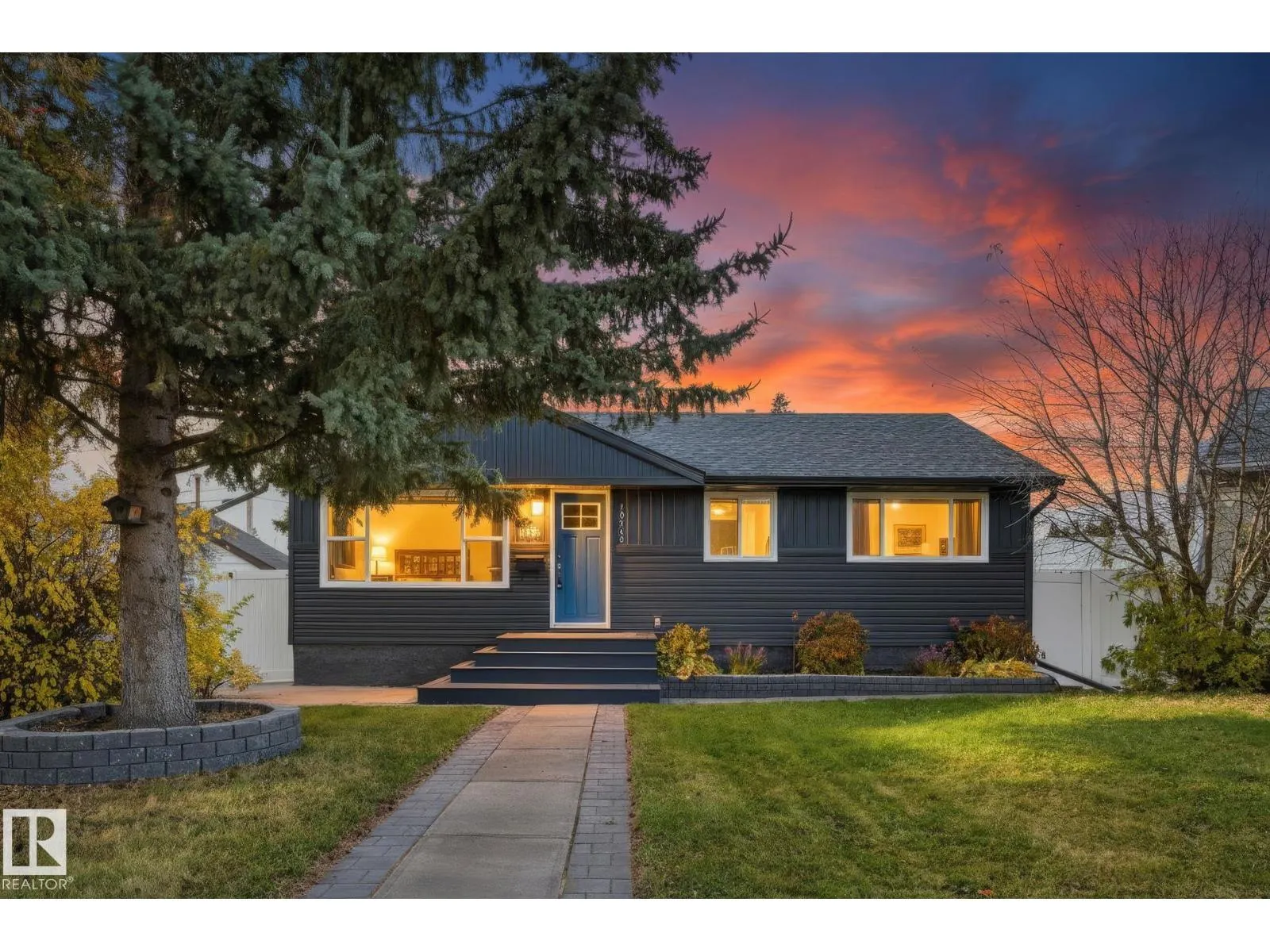 10542 161 ST NW