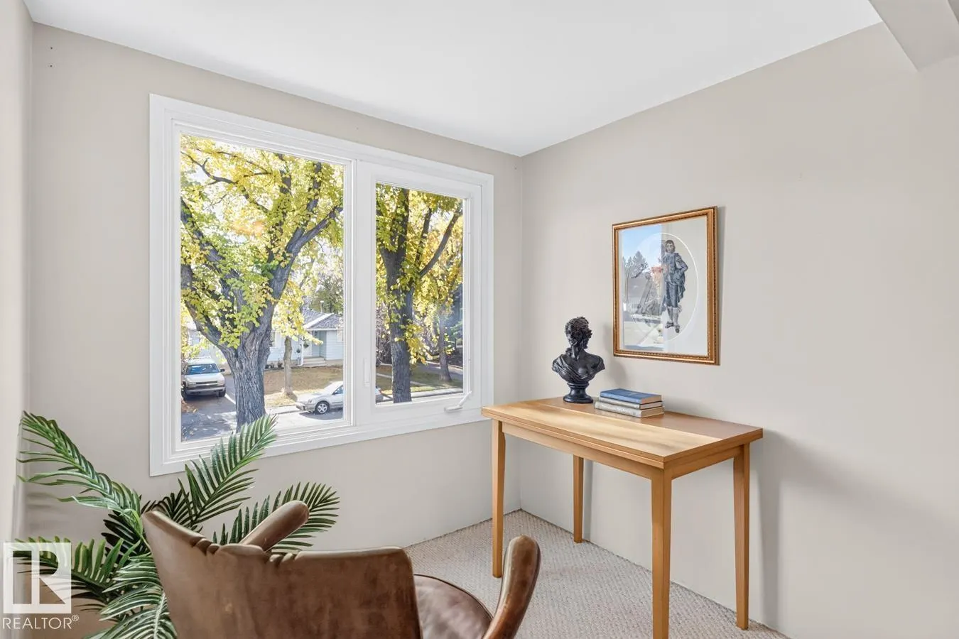 43 MORELAND CR
