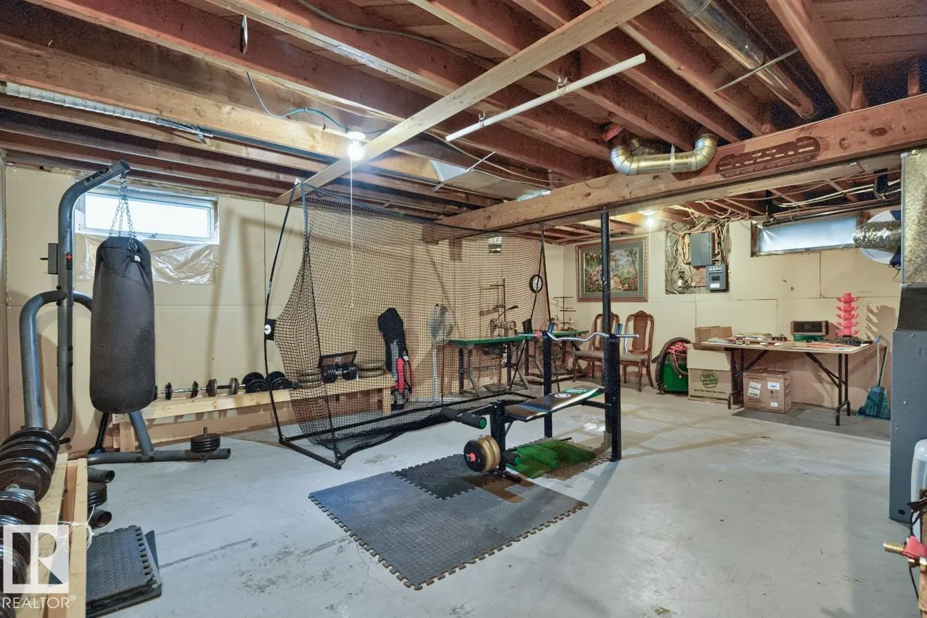 43 MORELAND CR