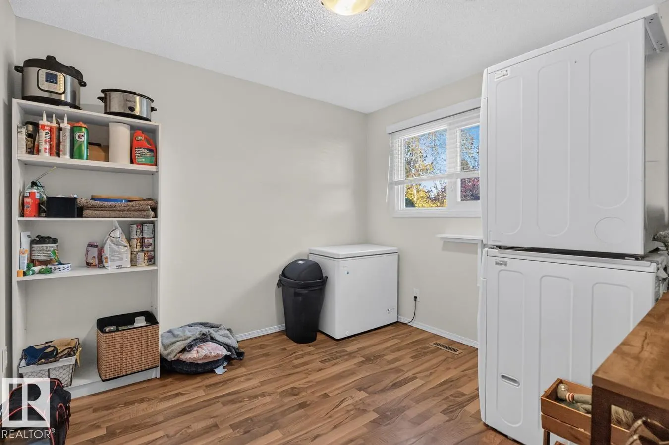 43 MORELAND CR