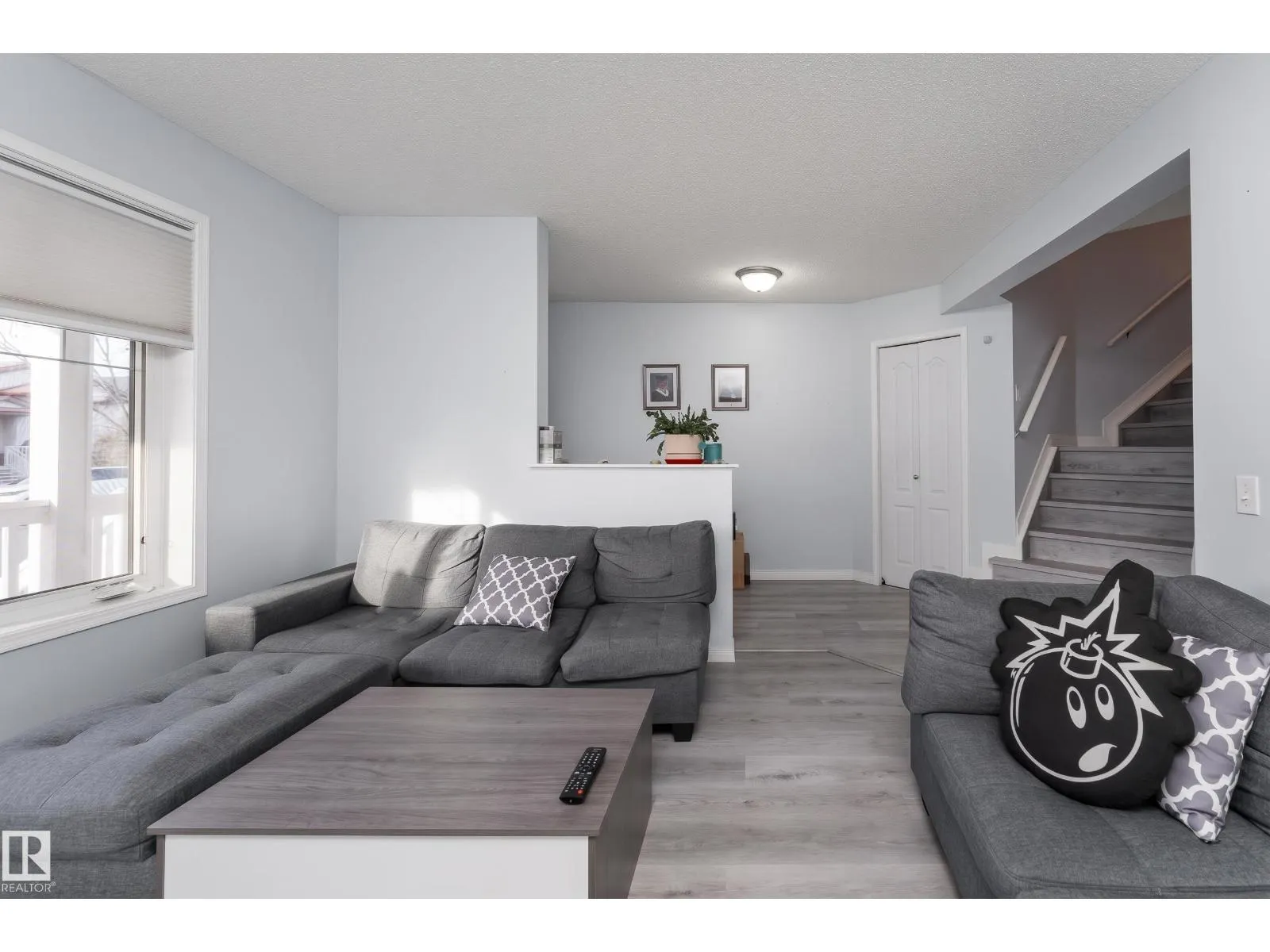 112 BRINTNELL BV NW