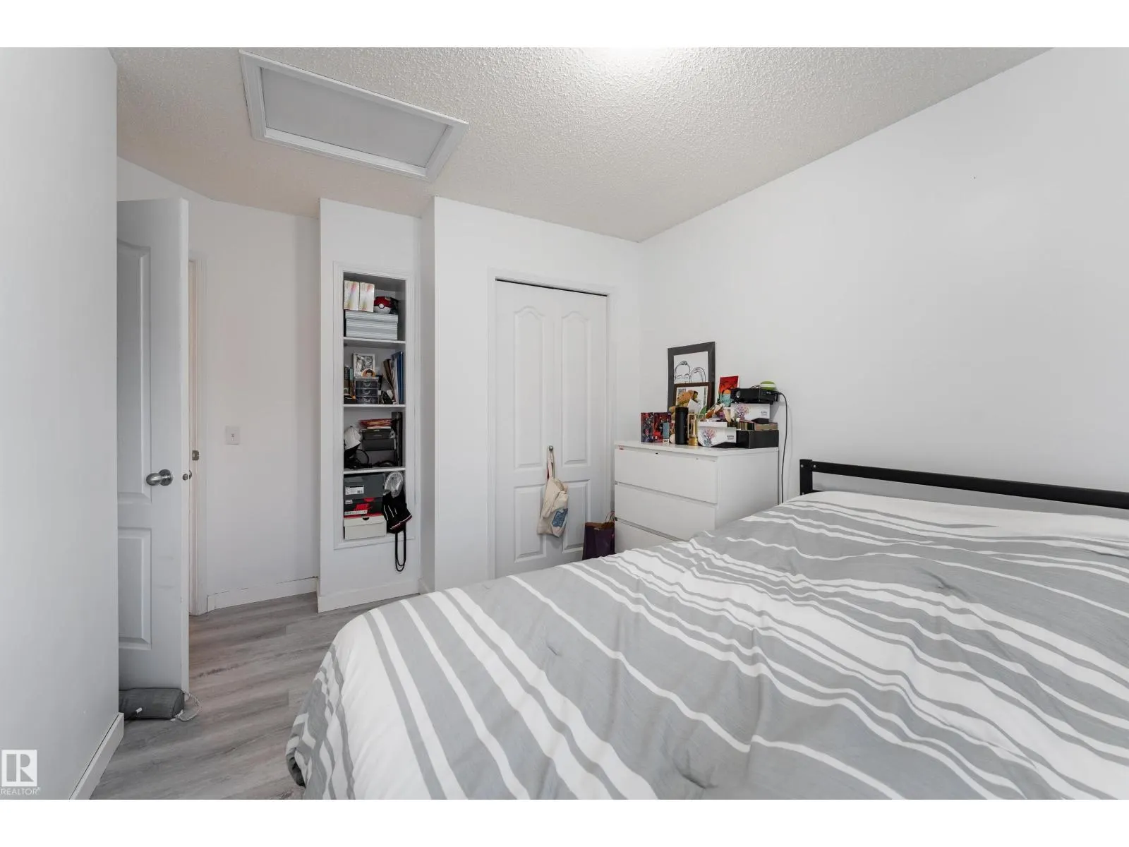 112 BRINTNELL BV NW