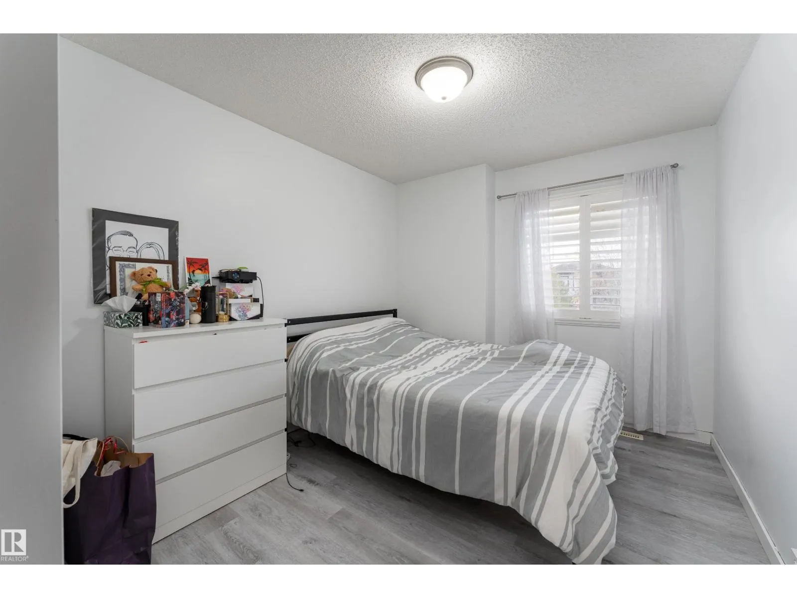 112 BRINTNELL BV NW