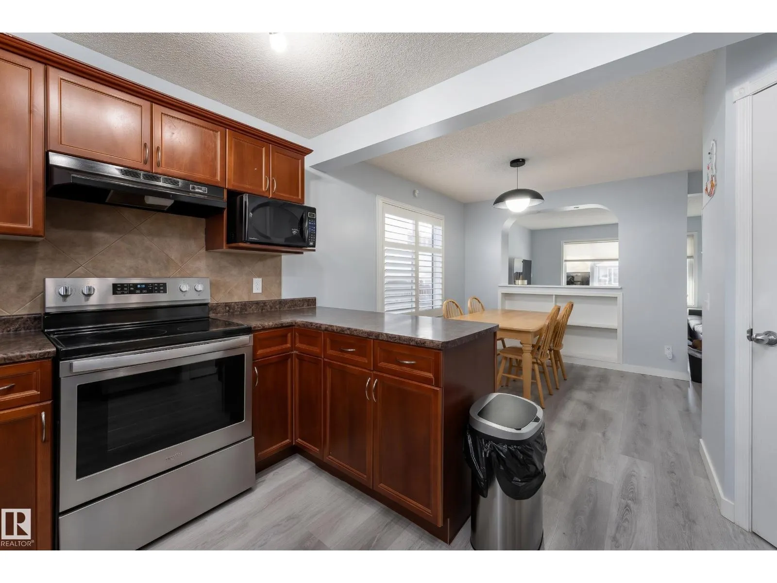 112 BRINTNELL BV NW