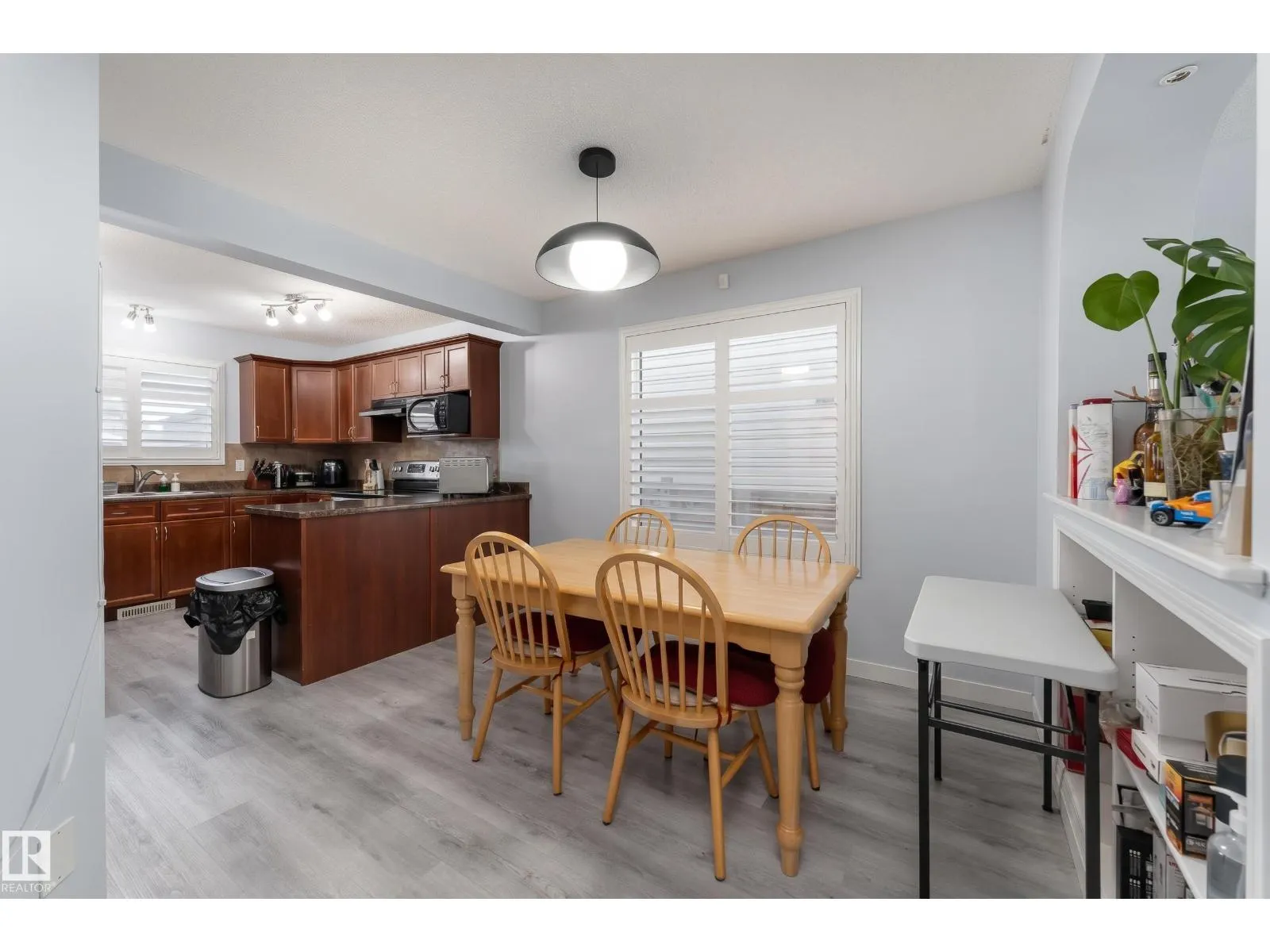 112 BRINTNELL BV NW