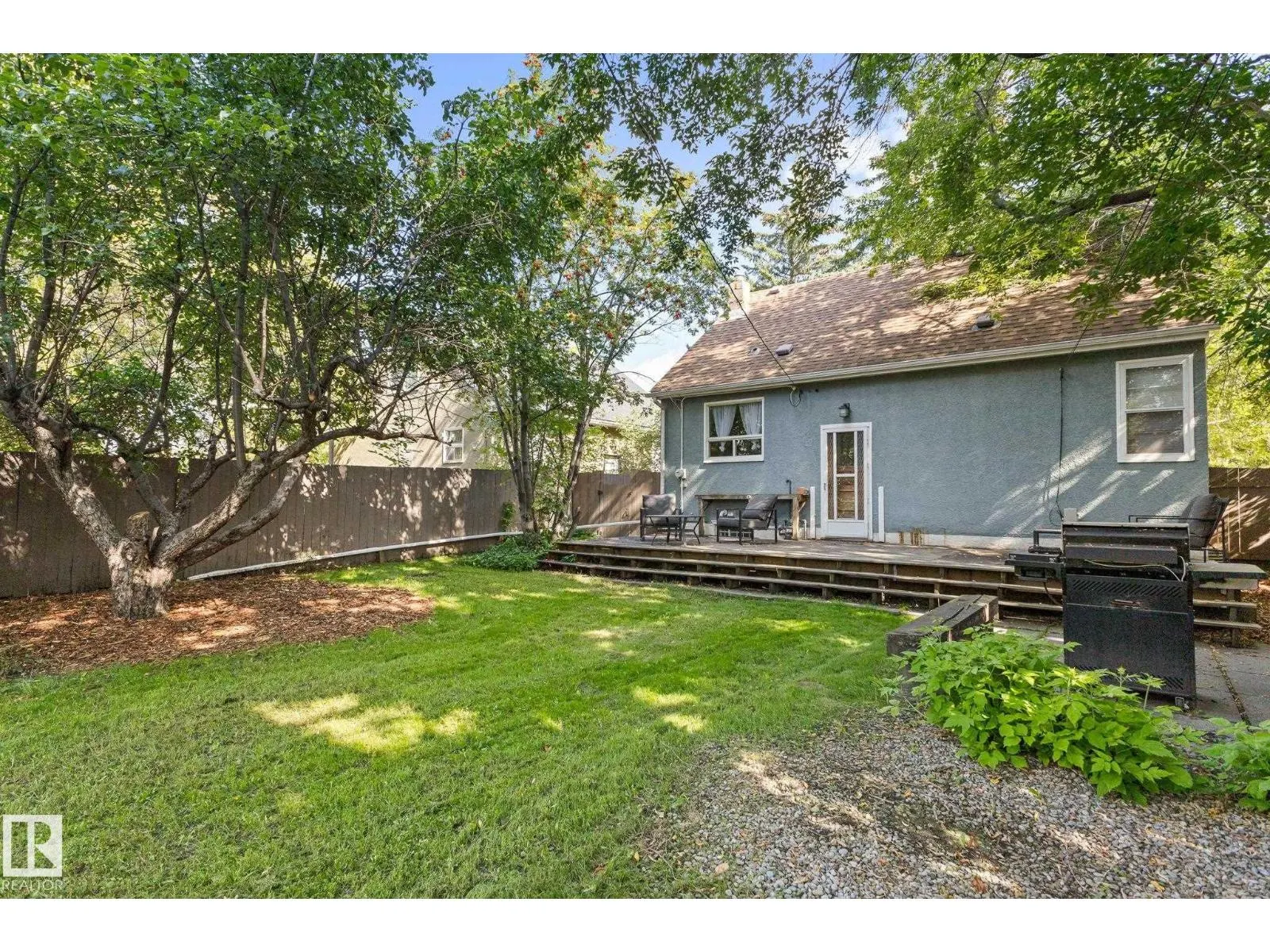 12034 104 ST NW