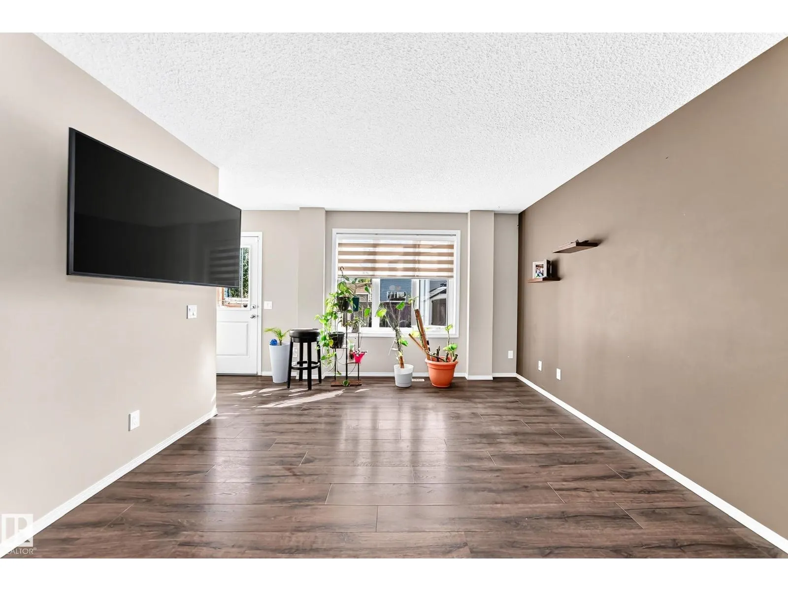 17311 120 ST NW