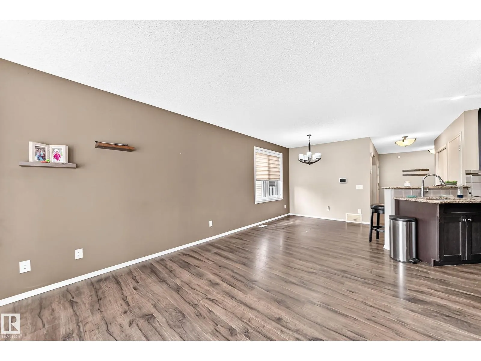 17311 120 ST NW