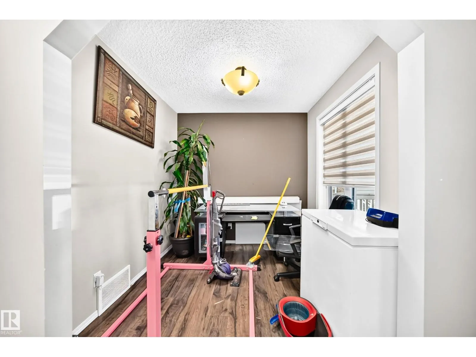 17311 120 ST NW