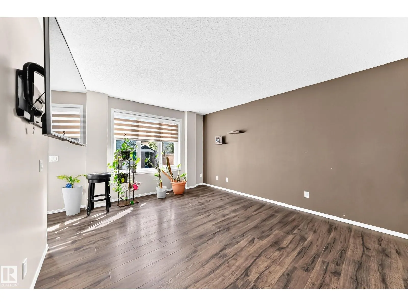 17311 120 ST NW