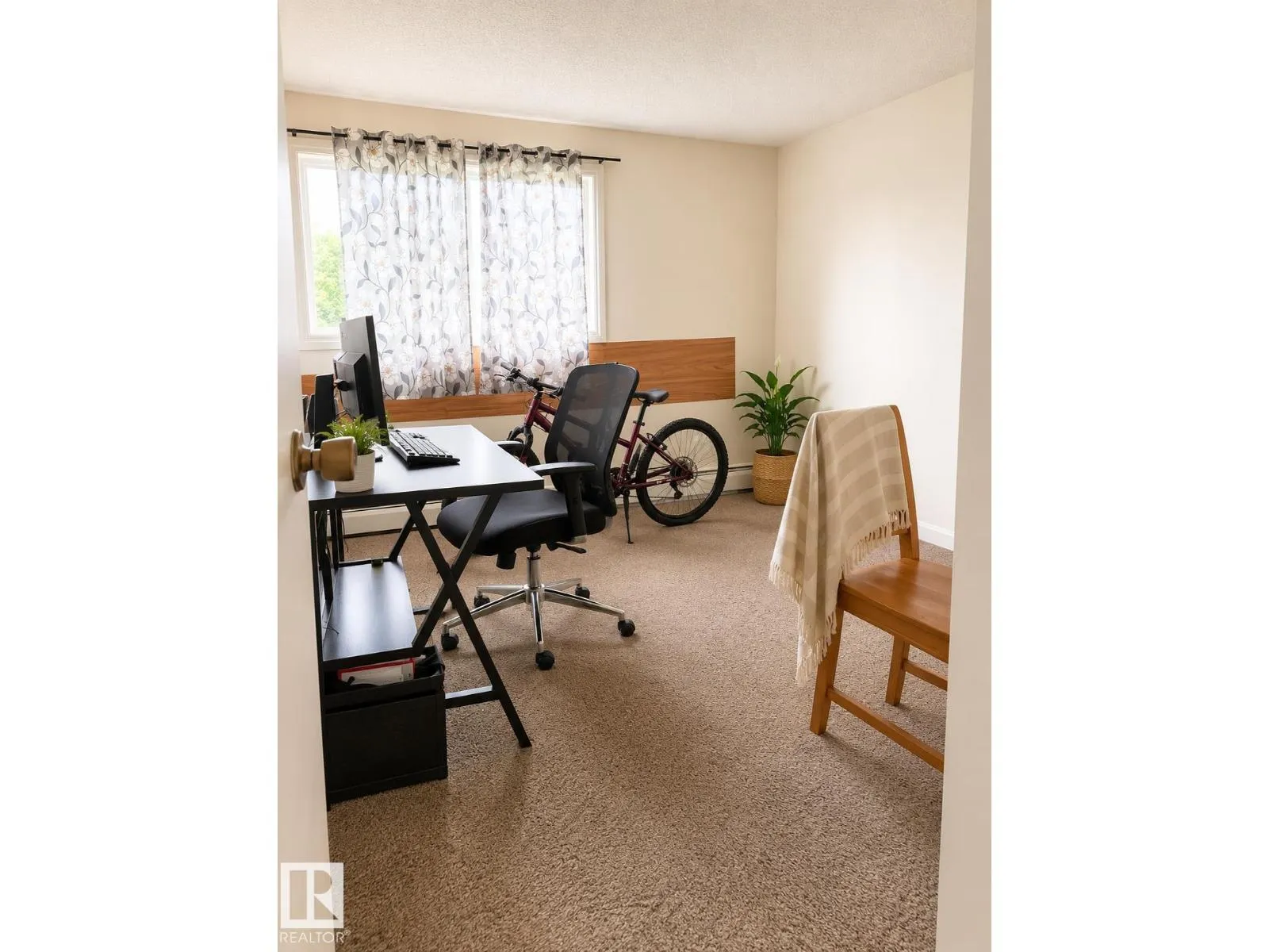 #38 11265 31 AV NW