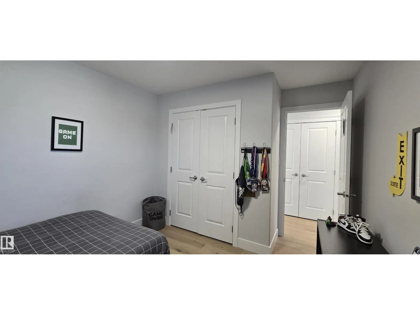 15883 13 AV SW