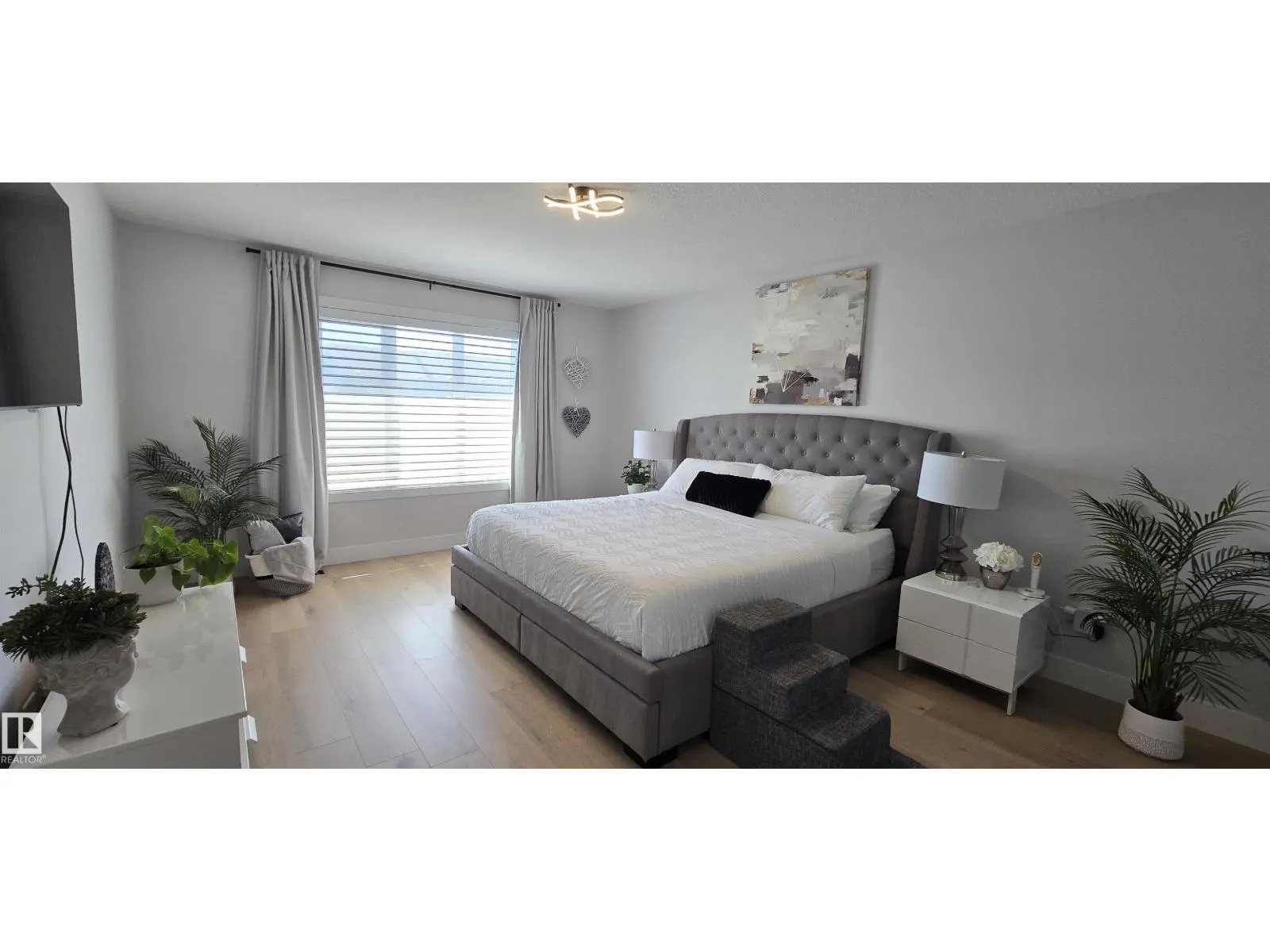 15883 13 AV SW