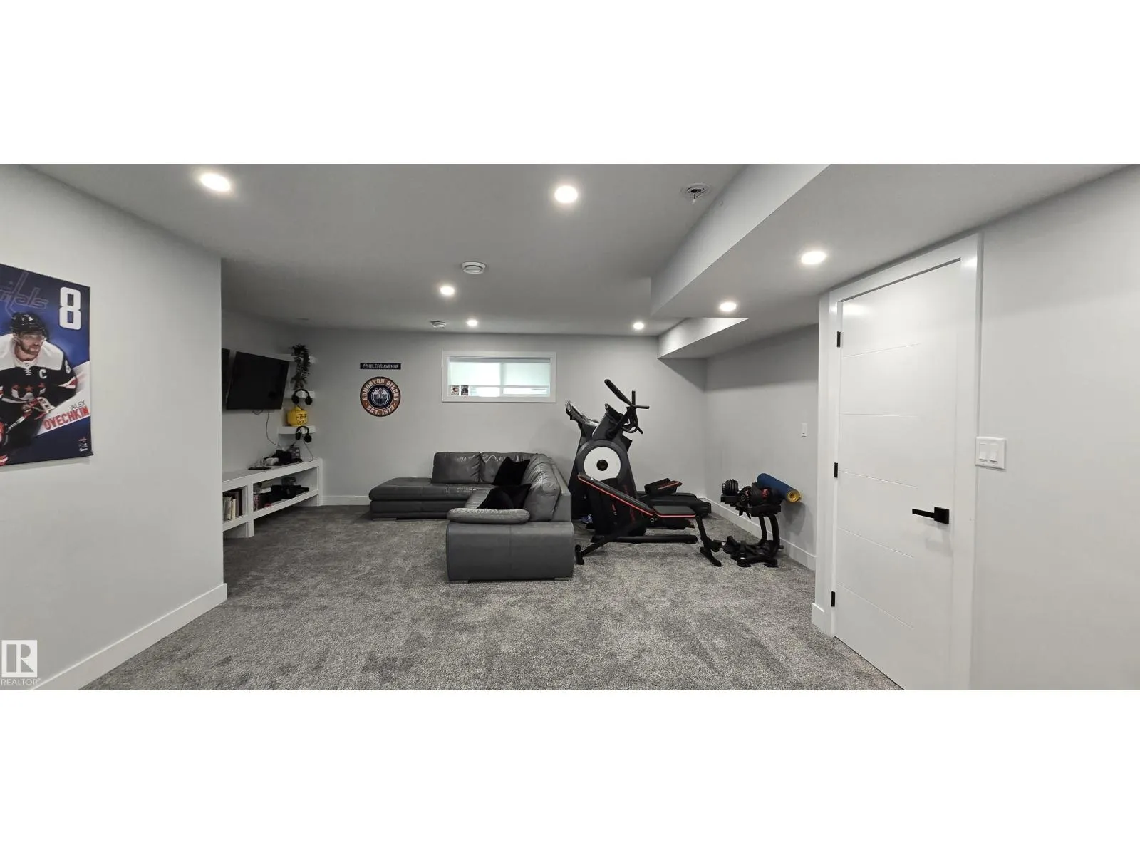 15883 13 AV SW
