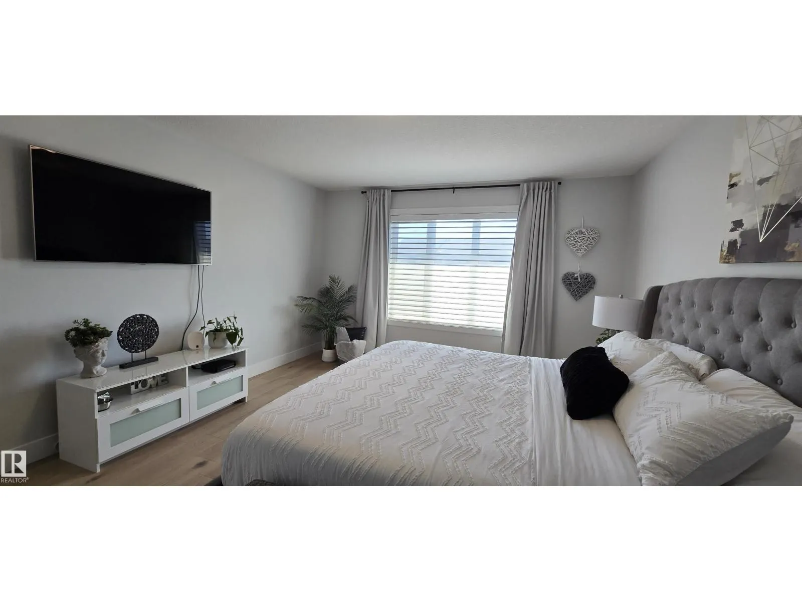 15883 13 AV SW