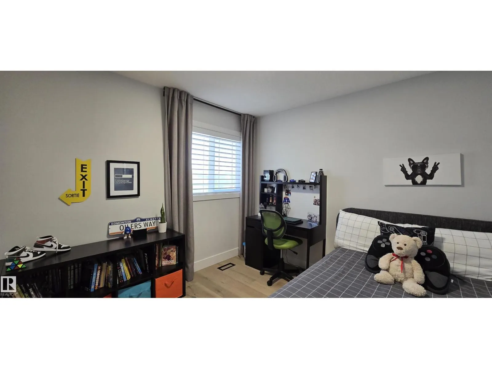 15883 13 AV SW