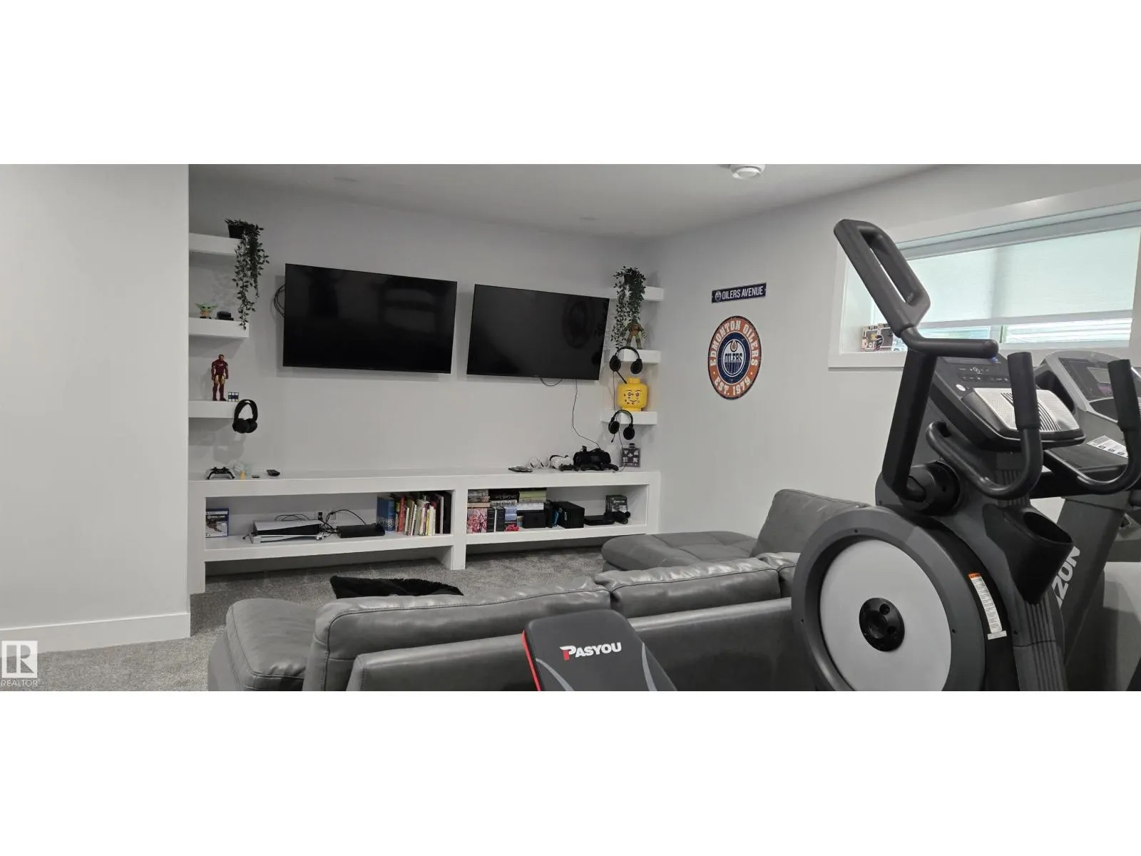 15883 13 AV SW