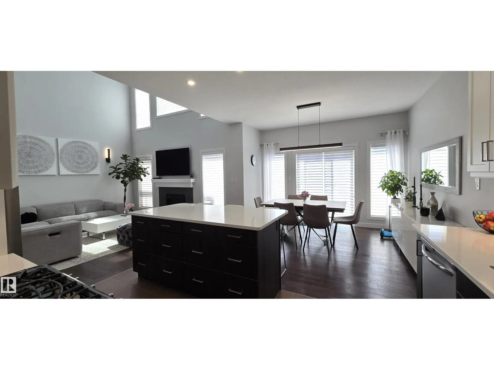 15883 13 AV SW