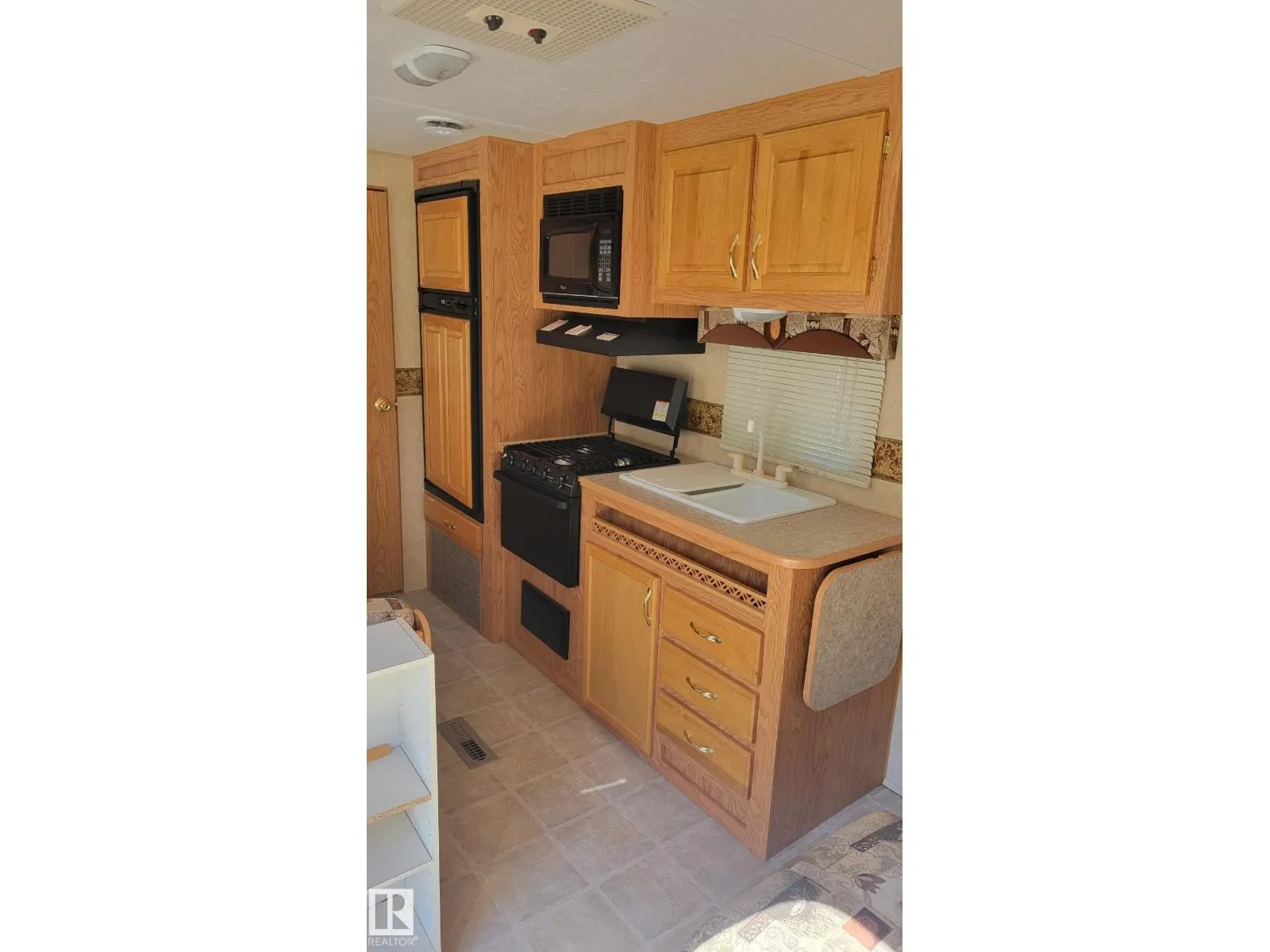 419 60501 RNG ROAD 120