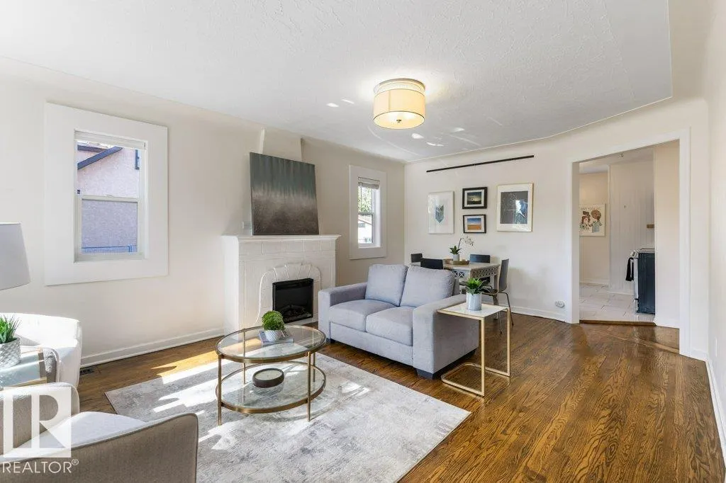 10706 75 AV NW