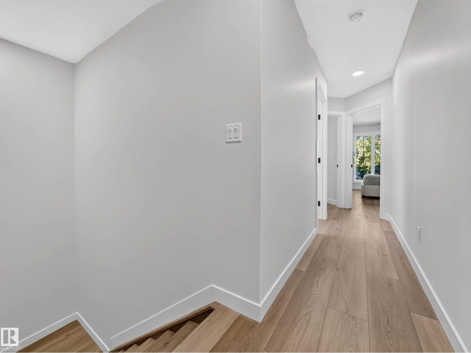 10985 130 ST NW