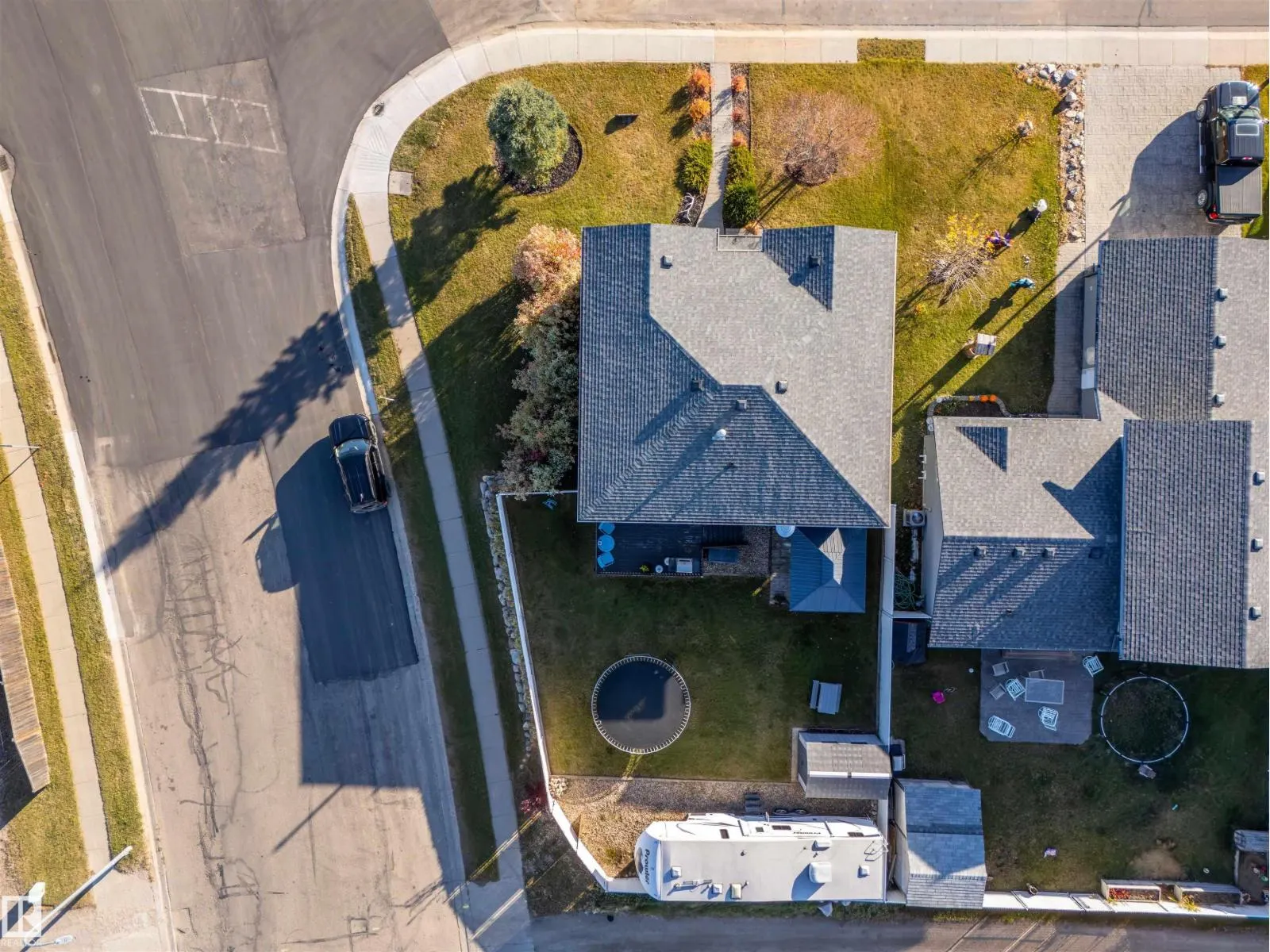 3801 42 Ave