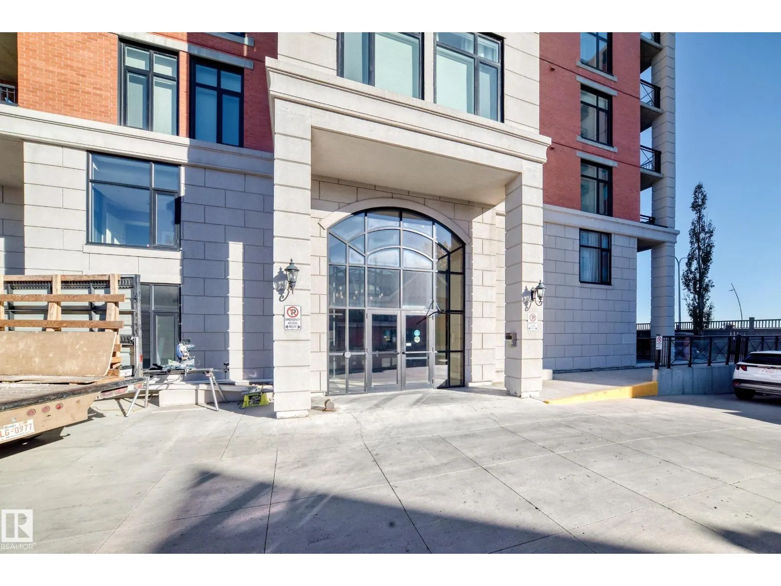 #103 9020 JASPER AV NW
