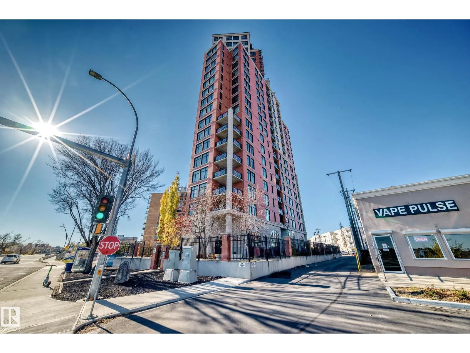 #103 9020 JASPER AV NW