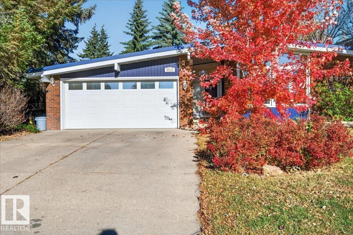 8512 134 AV NW