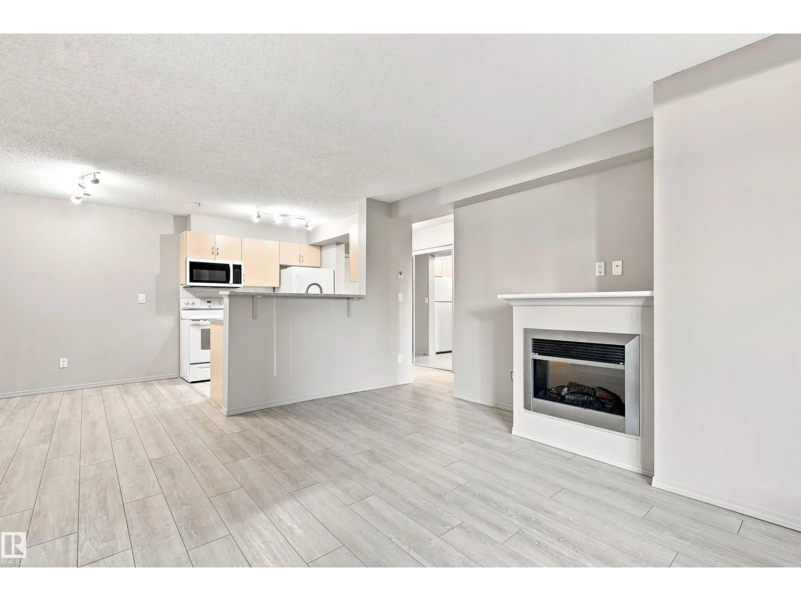 #117 17011 67 AV NW