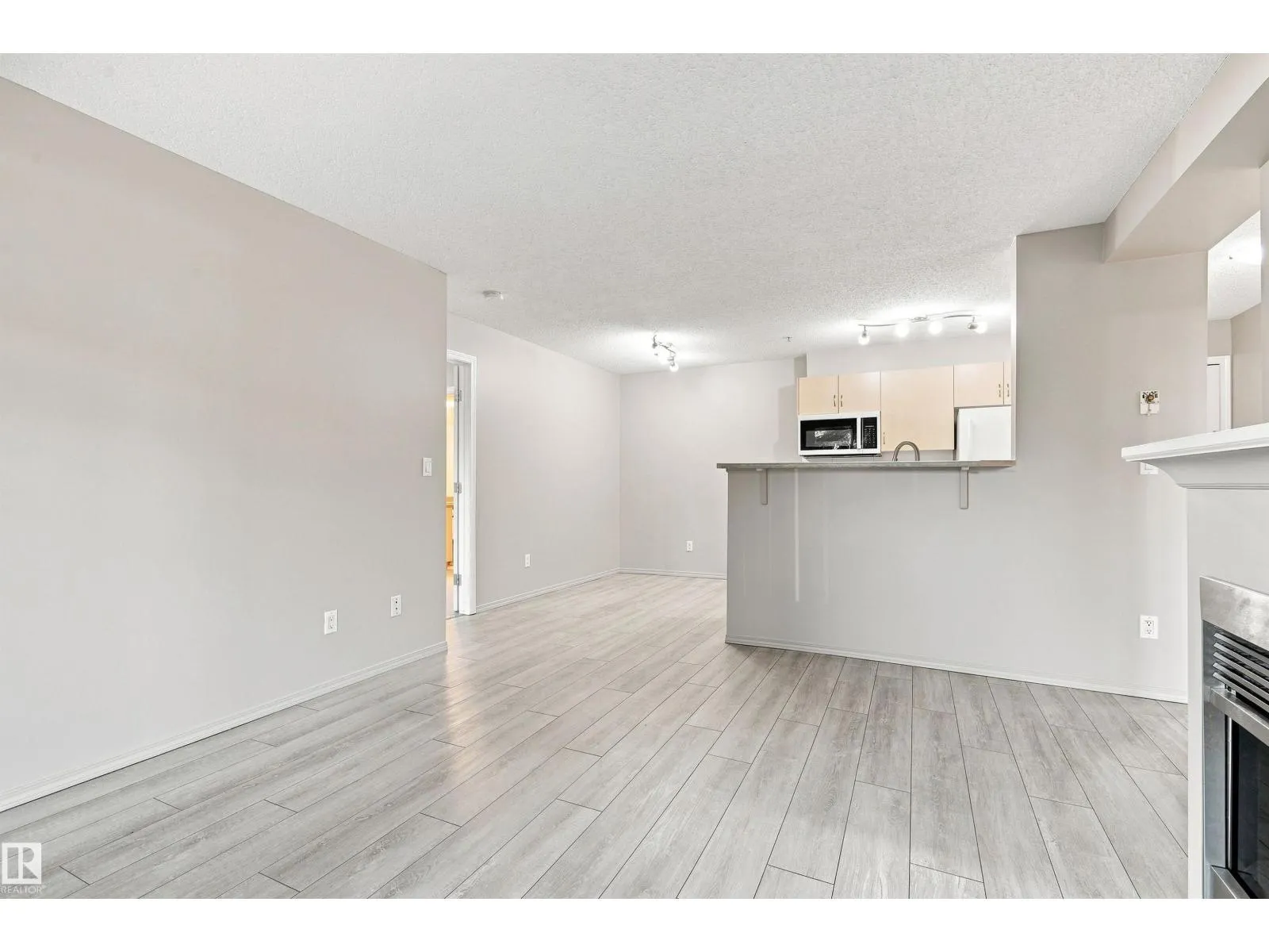 #117 17011 67 AV NW