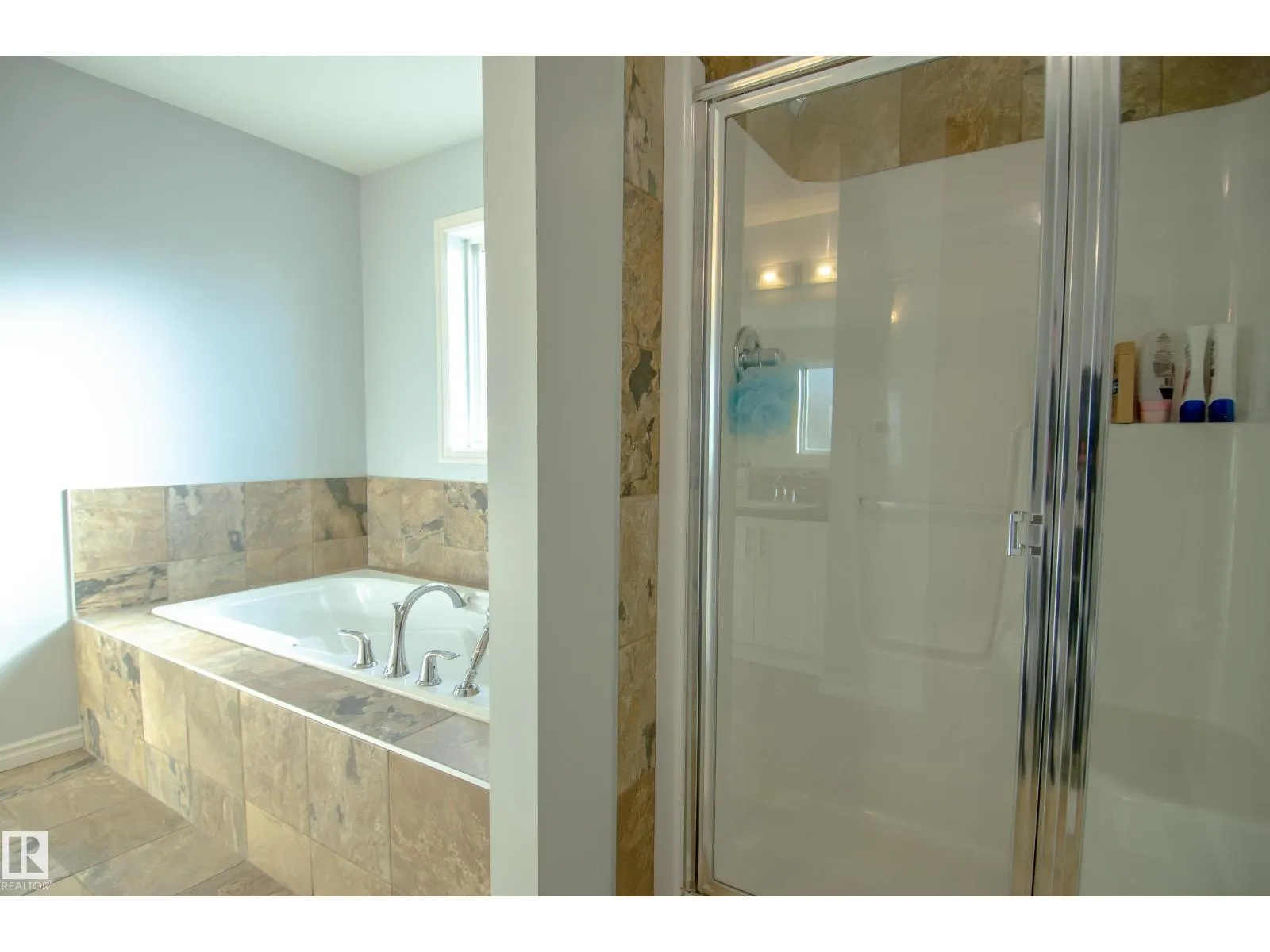 247 SECORD DR NW