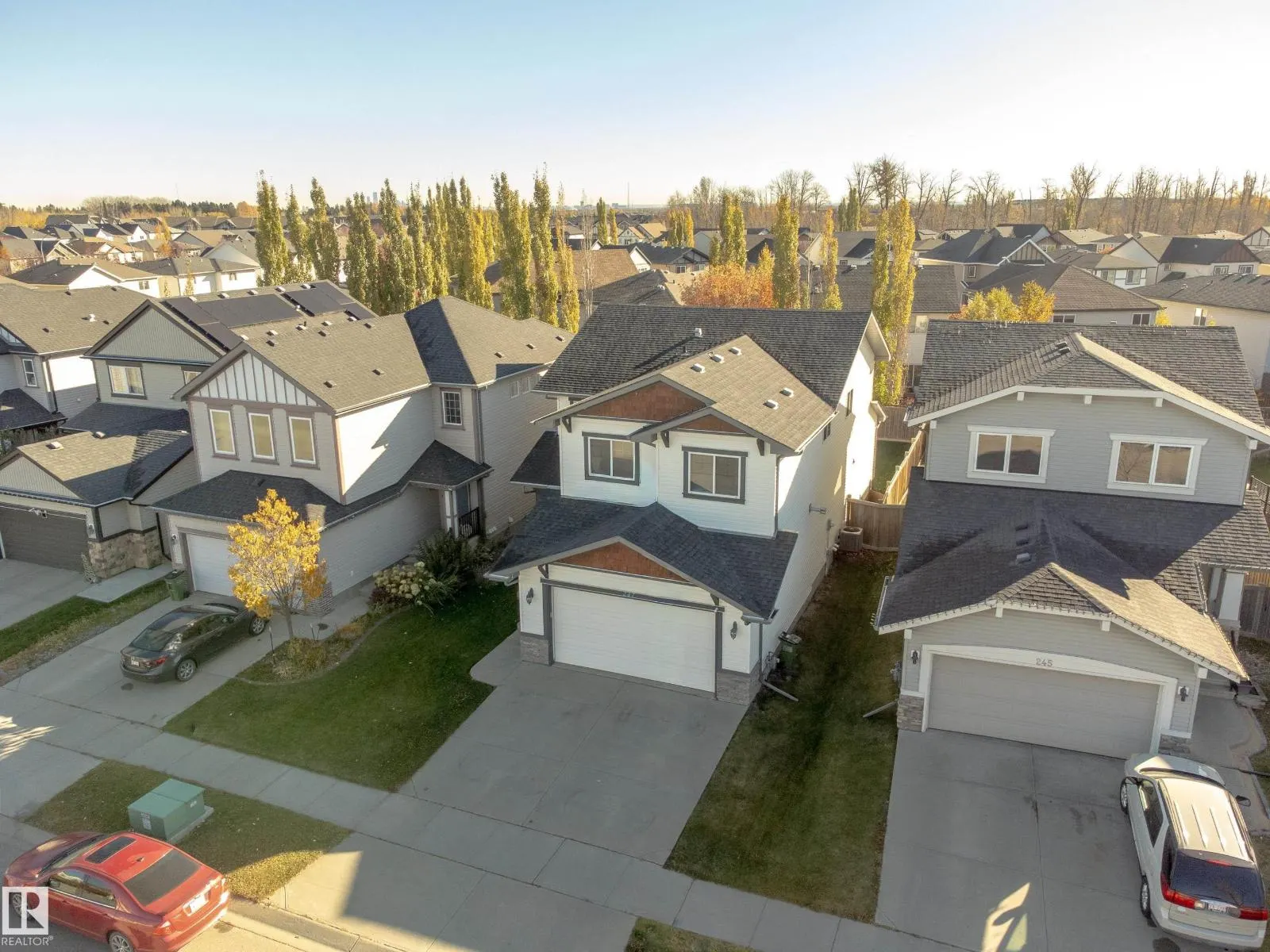 247 SECORD DR NW