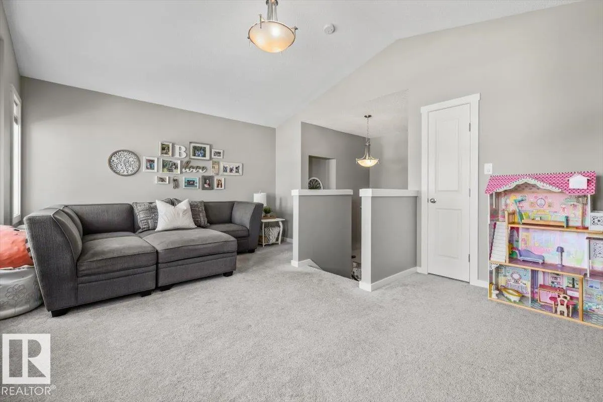 22507 99 AV NW