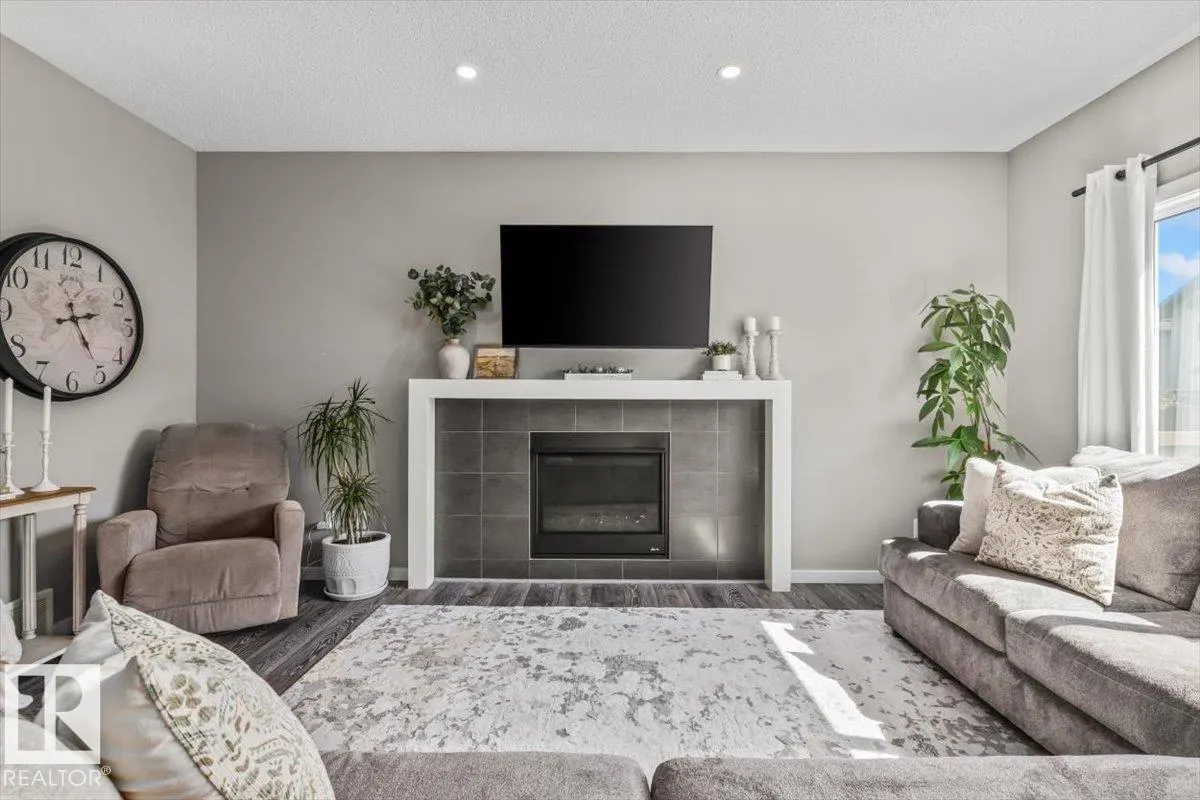 22507 99 AV NW
