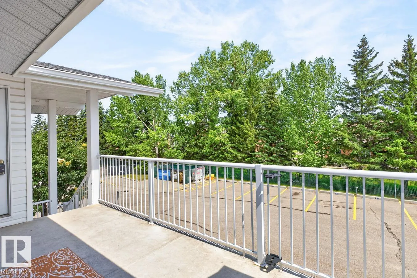 #31 2115 118 ST NW