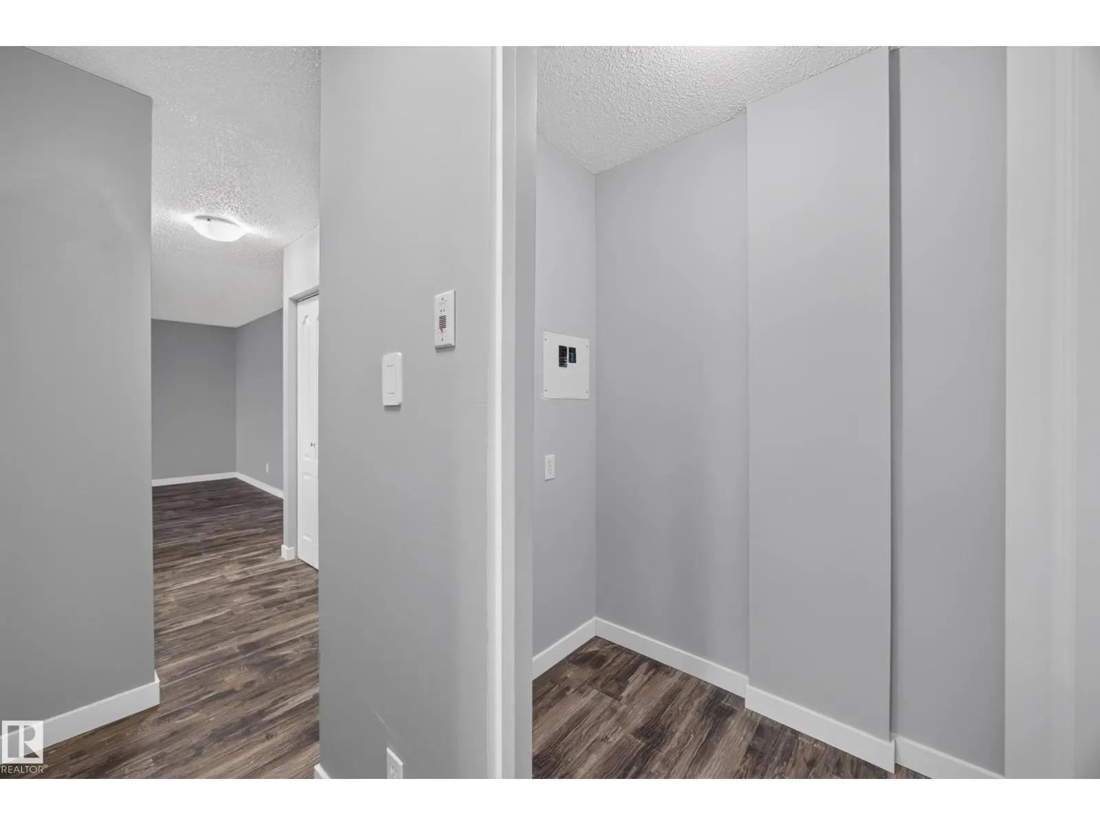 #27 11245 31 AV NW
