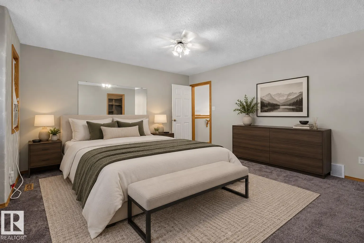 4615 151 AV NW