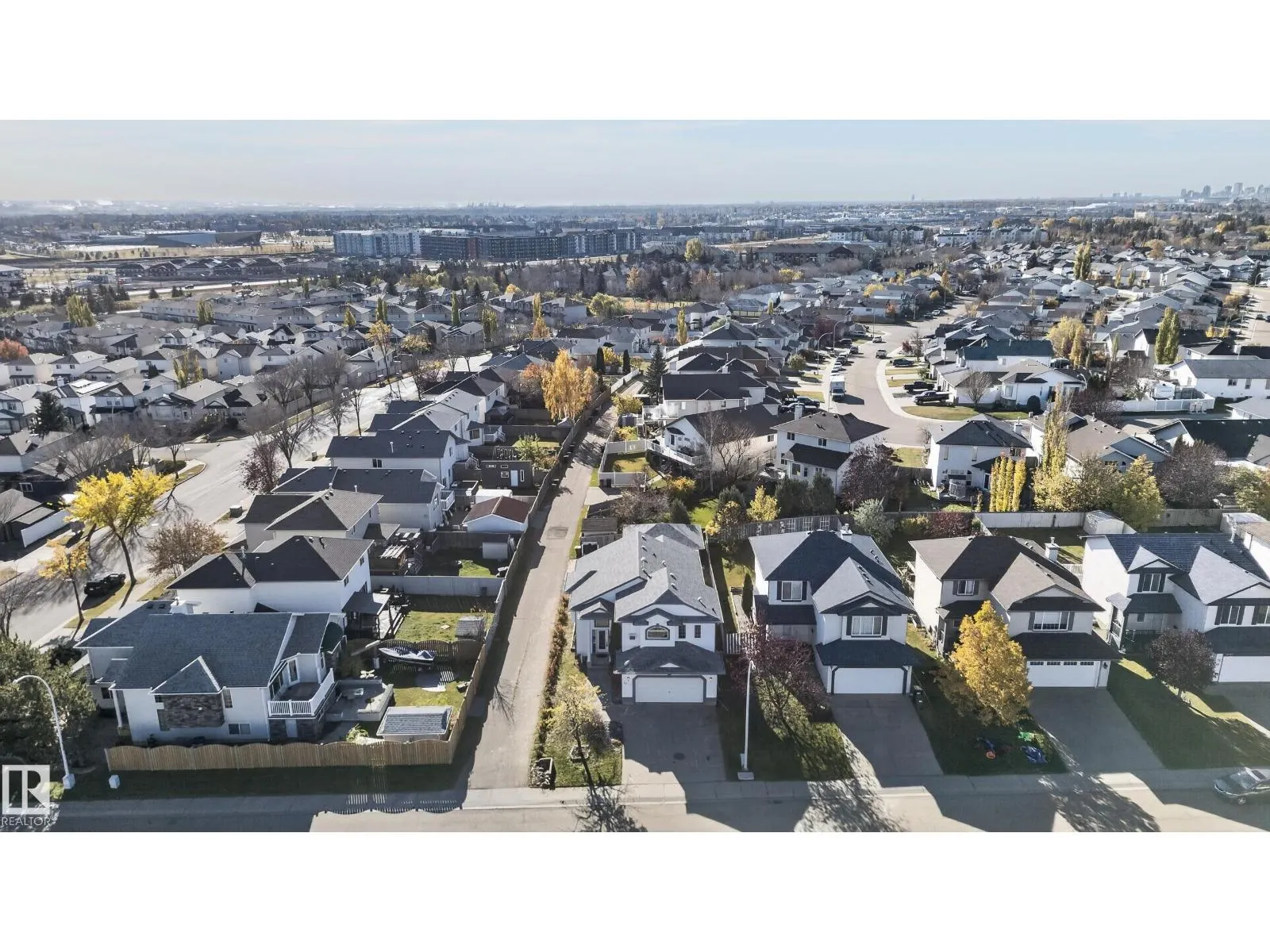4615 151 AV NW