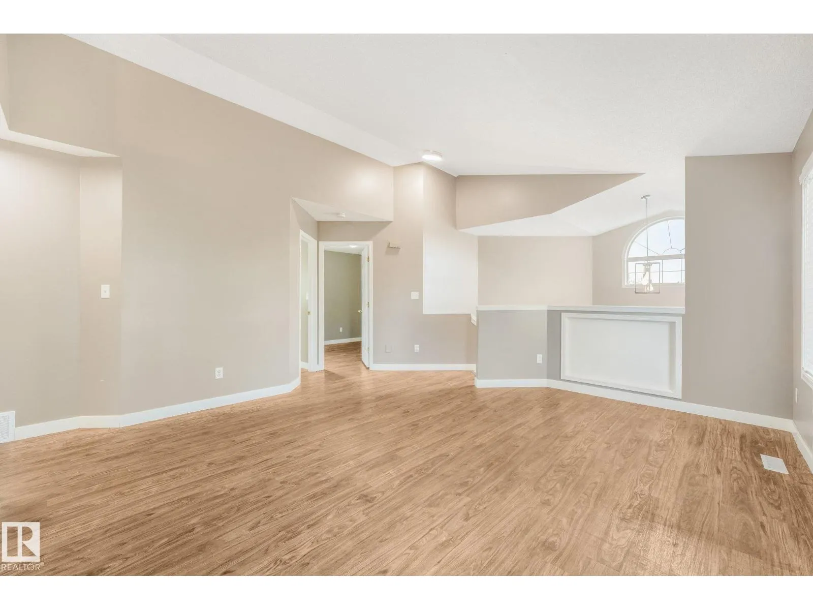 9964 178 AV NW NW