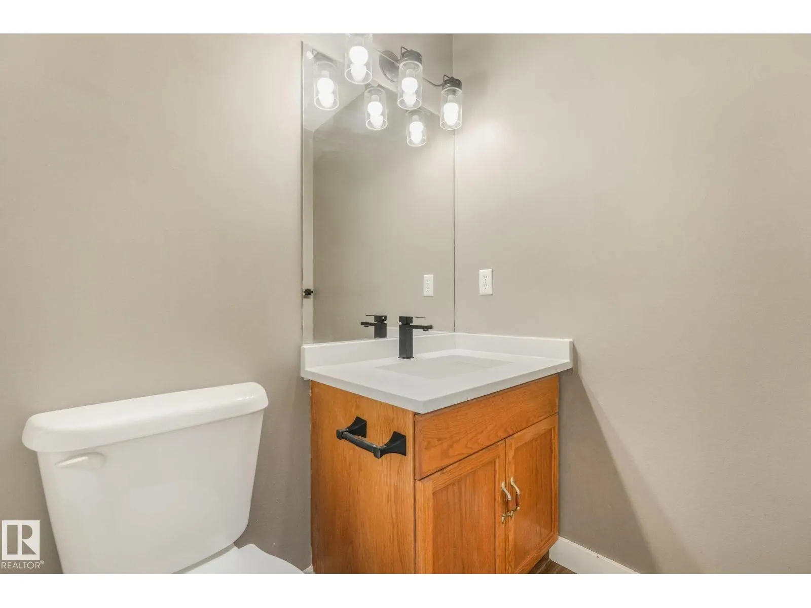 9964 178 AV NW NW