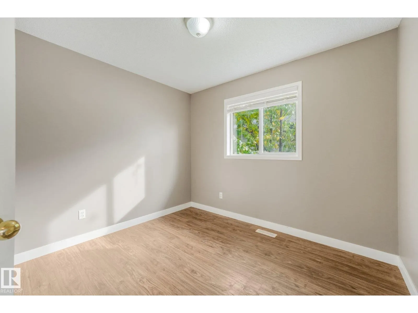 9964 178 AV NW NW