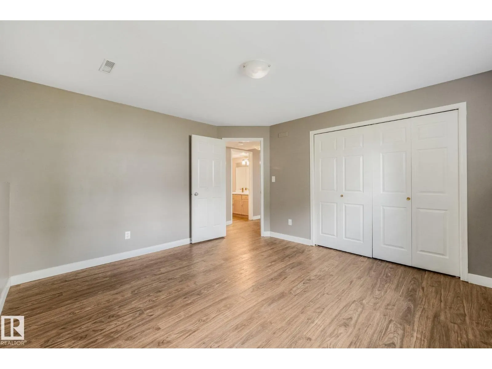 9964 178 AV NW NW