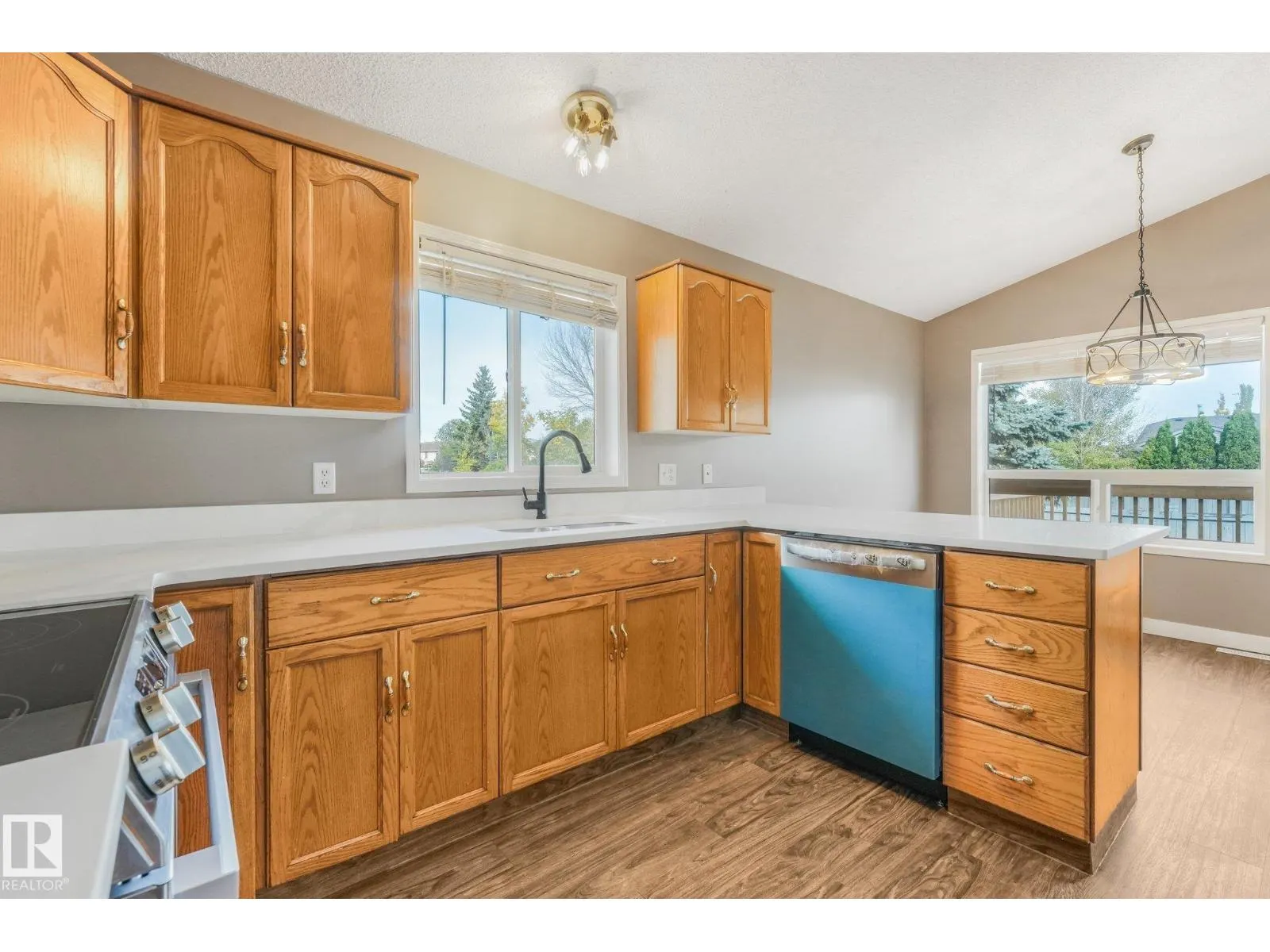 9964 178 AV NW NW